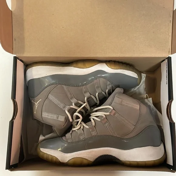 2010 Air Jordan 11 Retro 'Cool Grey' - Picture 6 of 6